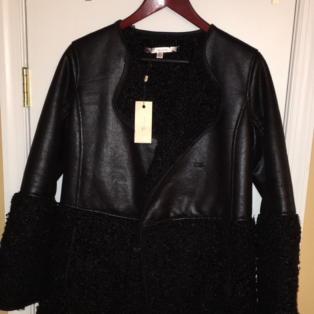 Max Studio BOUTIQEBLACK TEXTURED LEATHER & SHEARLING NWT COAT SIZE SMALL - Picture 3 of 11
